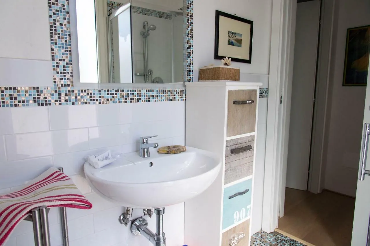 Il Gamberino Apartment Capraia